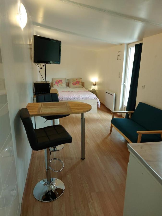 Studio Au Calme Wifi 600M Centre Ville Parking Gratuit Devant カストル エクステリア 写真